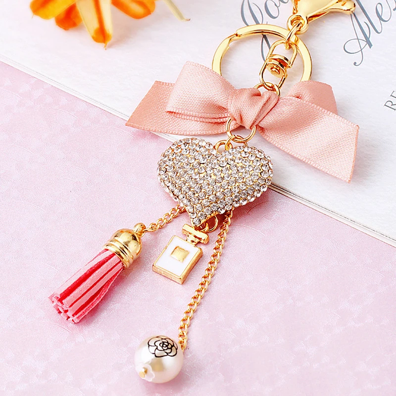 Diamond-Encrusted Heart Car Key Chain Alloy Bag Charm