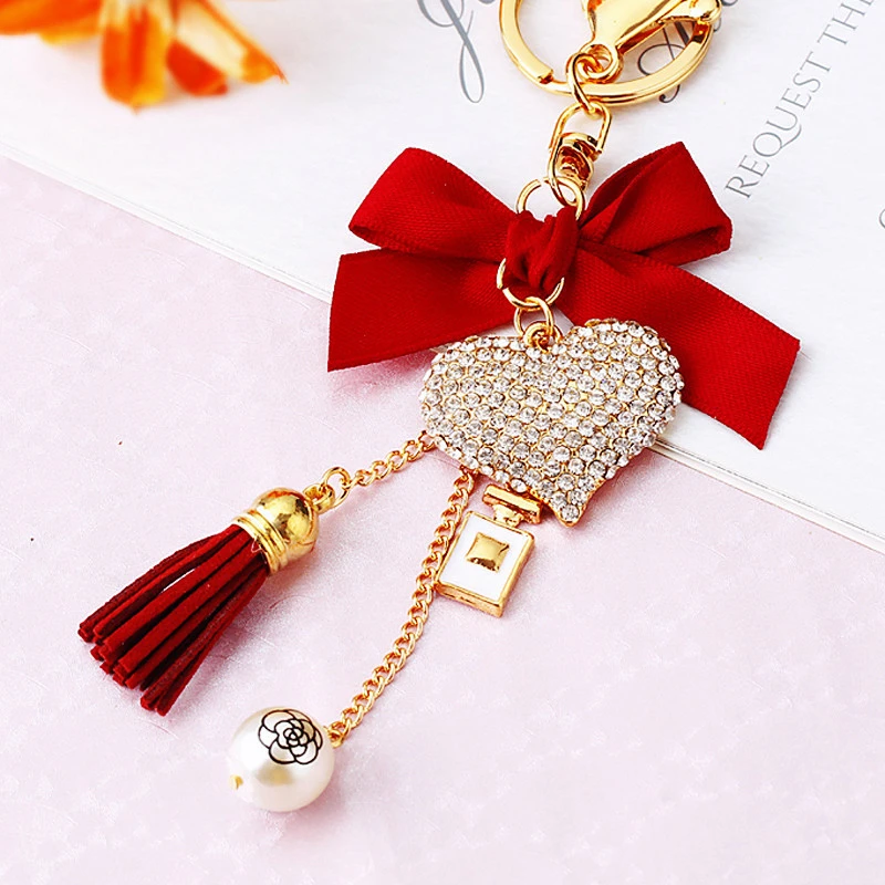 Diamond-Encrusted Heart Car Key Chain Alloy Bag Charm