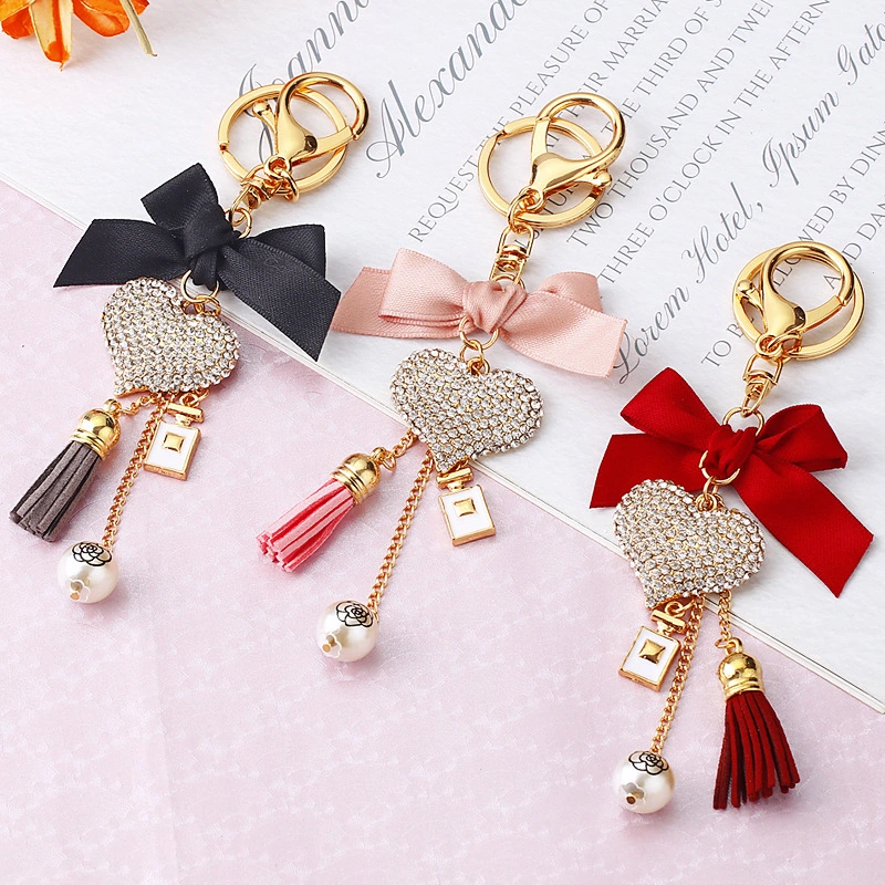 Diamond-Encrusted Heart Car Key Chain Alloy Bag Charm