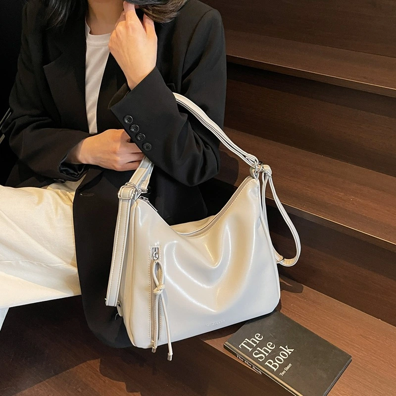 Fashionable Versatile Womens Shoulder Crossbody Bag