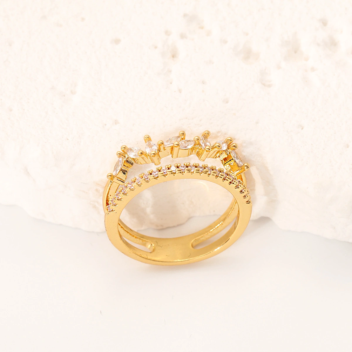 Double-layer Exquisite Ring Set With A Teardrop-shaped Zircon