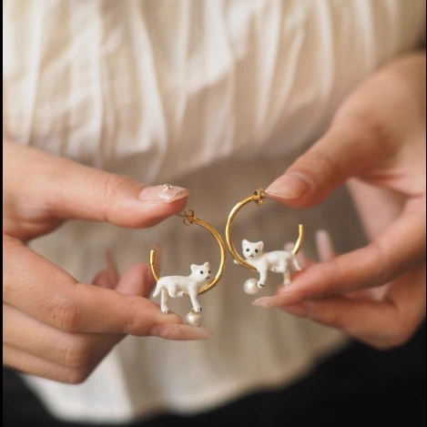 Cute Kitten Circle Vintage Earrings