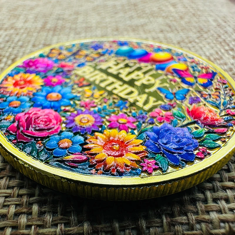Plated Gold And Silver Baked-pain Colored Two-tone Commemorative Coin