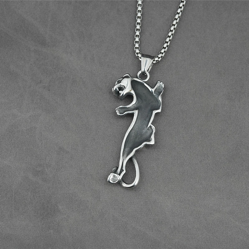 Jing Climbing Ivy Necklace Leopard Titanium Steel Pendant Mens Cast Retro Statement Piece