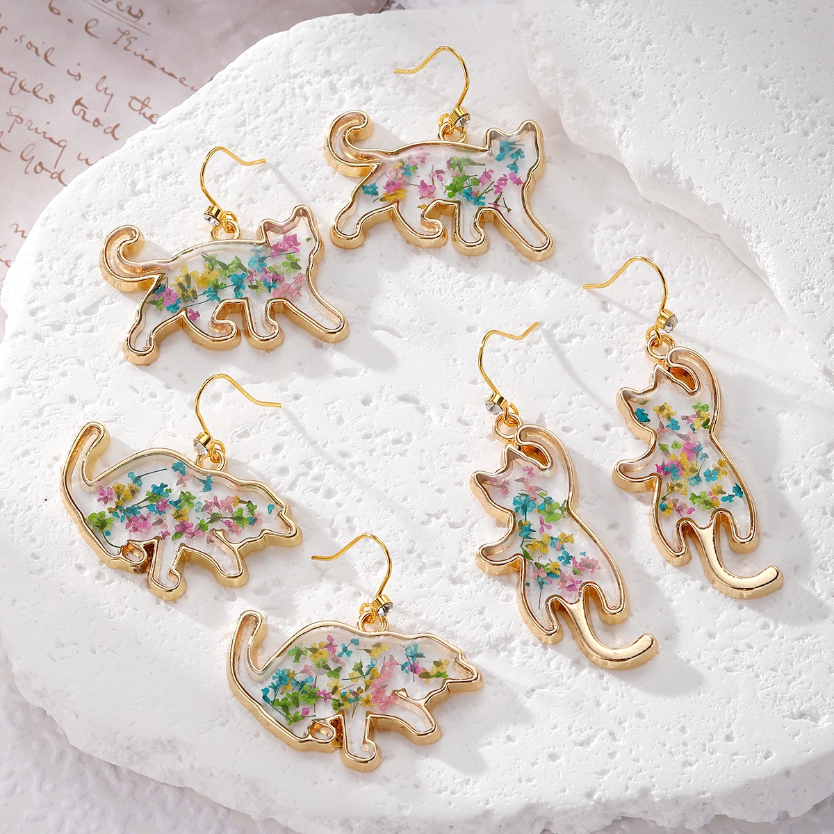 Floral Kitty Polar Bear Natural Dried Flower Earrings