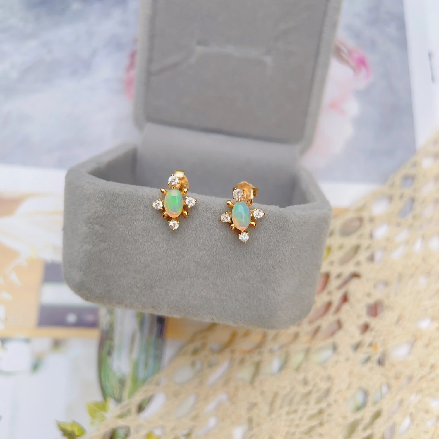 925 Sterling Silver Earrings With 14K Gold Plating, Simple And Versatile