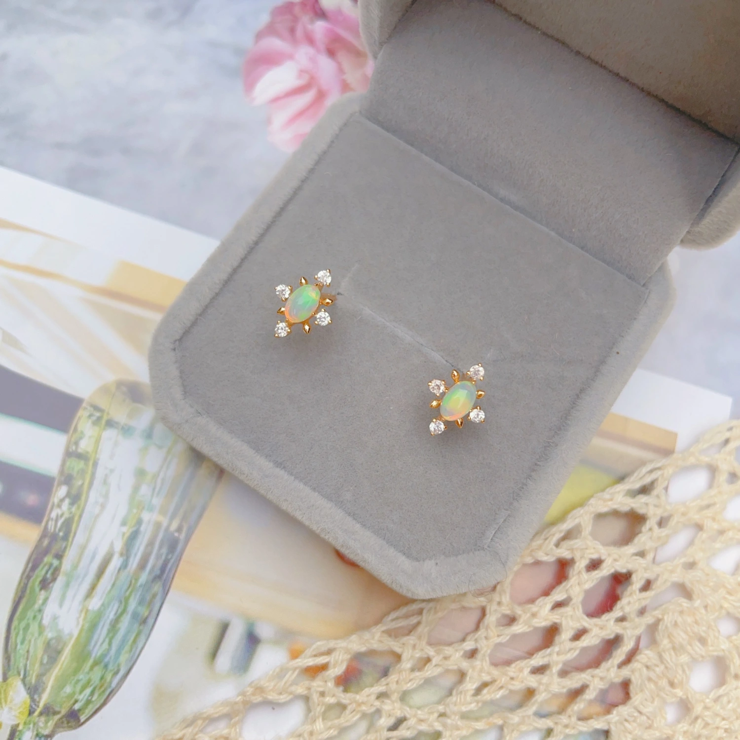 925 Sterling Silver Earrings With 14K Gold Plating, Simple And Versatile