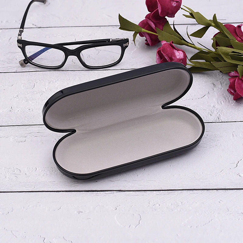 Fashionable Metal Glossy Lacquered Eyeglasses Pouch Bag