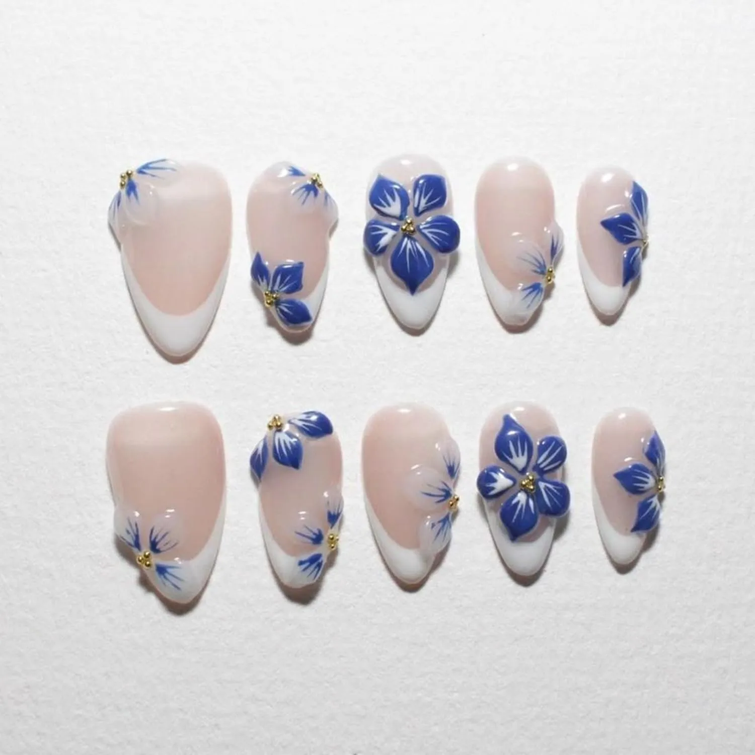 French Tip Press on Nails Short Almond Fake Nails Blue Flower Design Spring & Summer French Nails Press on Floral Designer Reusable Acrylic Nails 24 Pcs,Manicure Fingernails Daily Wear Nails for Women
