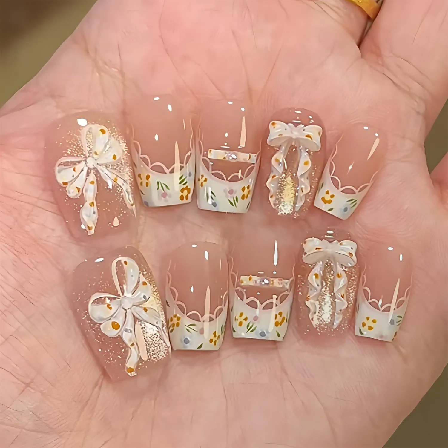 3D Bow Press on Nails Short Coffin Fake Nail with Yellower Flower Designs Reusable Acrylic False Nails Press ons White French Tip Glue on Nail Cat Eye Stick on nail for Women 24 Pcs