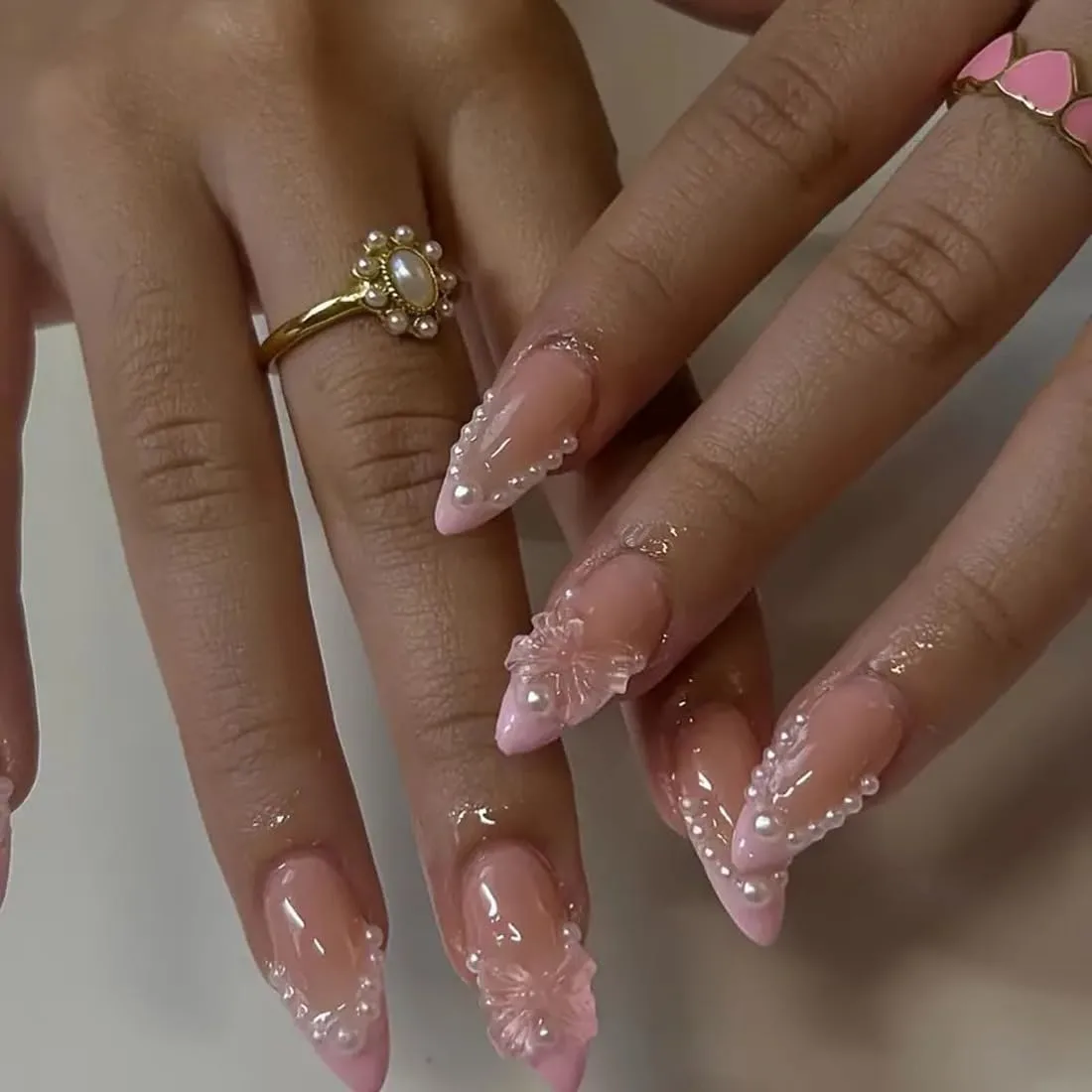French Tip Press on Nails Pink Almond fake nails for Women Short Medium Fake Nails with Pearl 3D Bow Designs Artificial stick on nail Classy Gel Manicure Acrylic False Nails for Wedding
