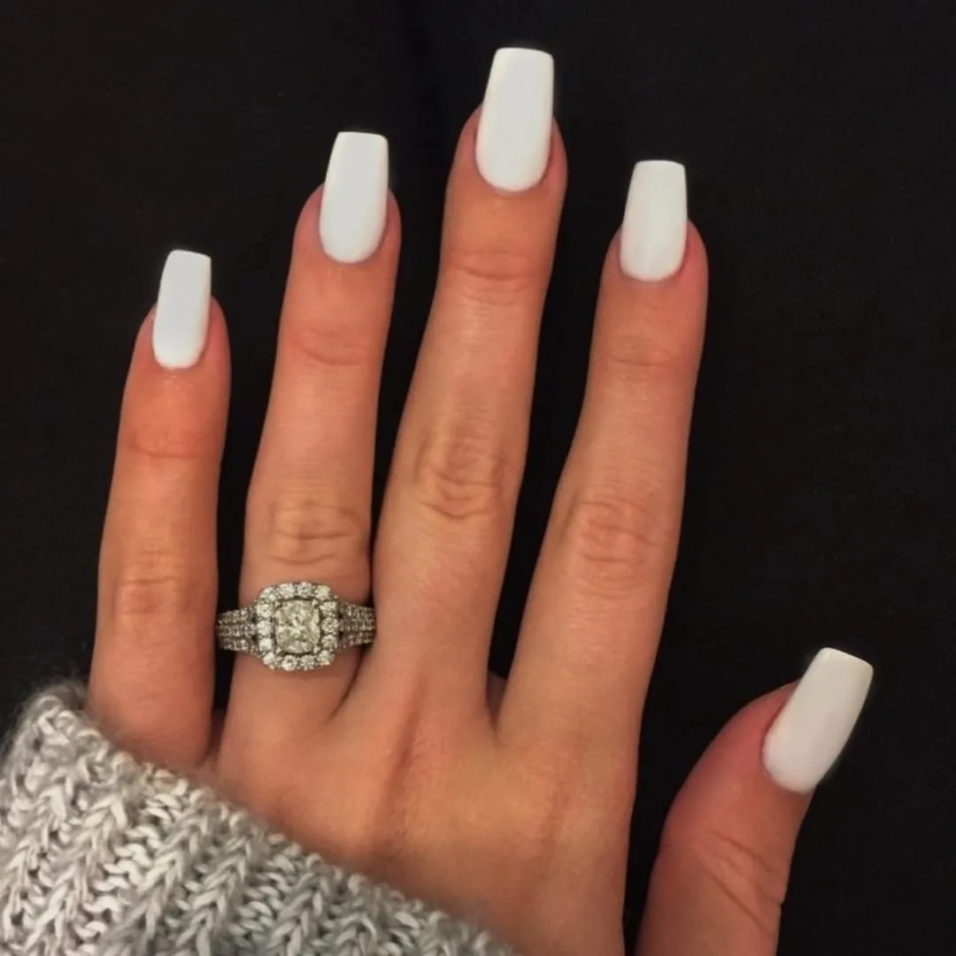 KQueenest Matte White Press on Nails Short Medium Square Glue on Nails Set, Solid Color Fake Nails Short Coffin Acrylic Nails Reusable Press on Gel Nails for Women in 24 Pcs