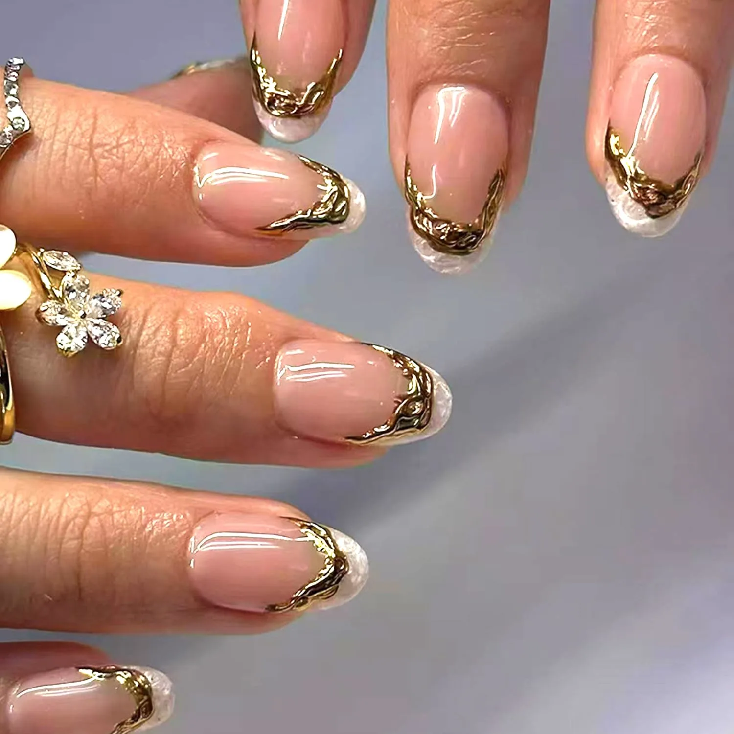 24Pcs Nude Pink Press on Nails Short Almond False Nails Glossy Full Cover Gold Design Glue on Nail 3D Acrylic Fake Nail Reusable for Women