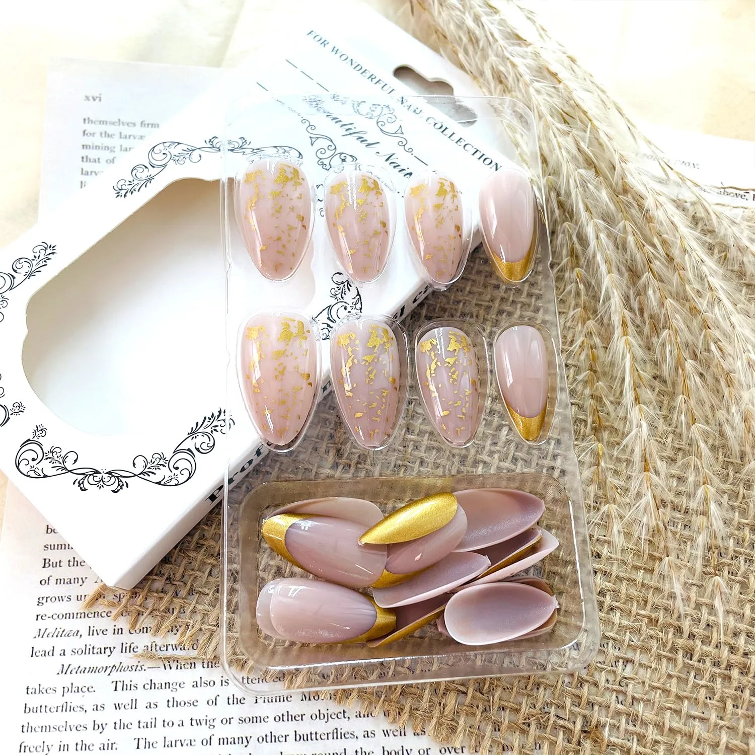 24Pcs Gold French Tip Press on Nails Short Almond Acrylic False Nails Glossy Full Cover Gold Design Glue on Nail Reusable for Women