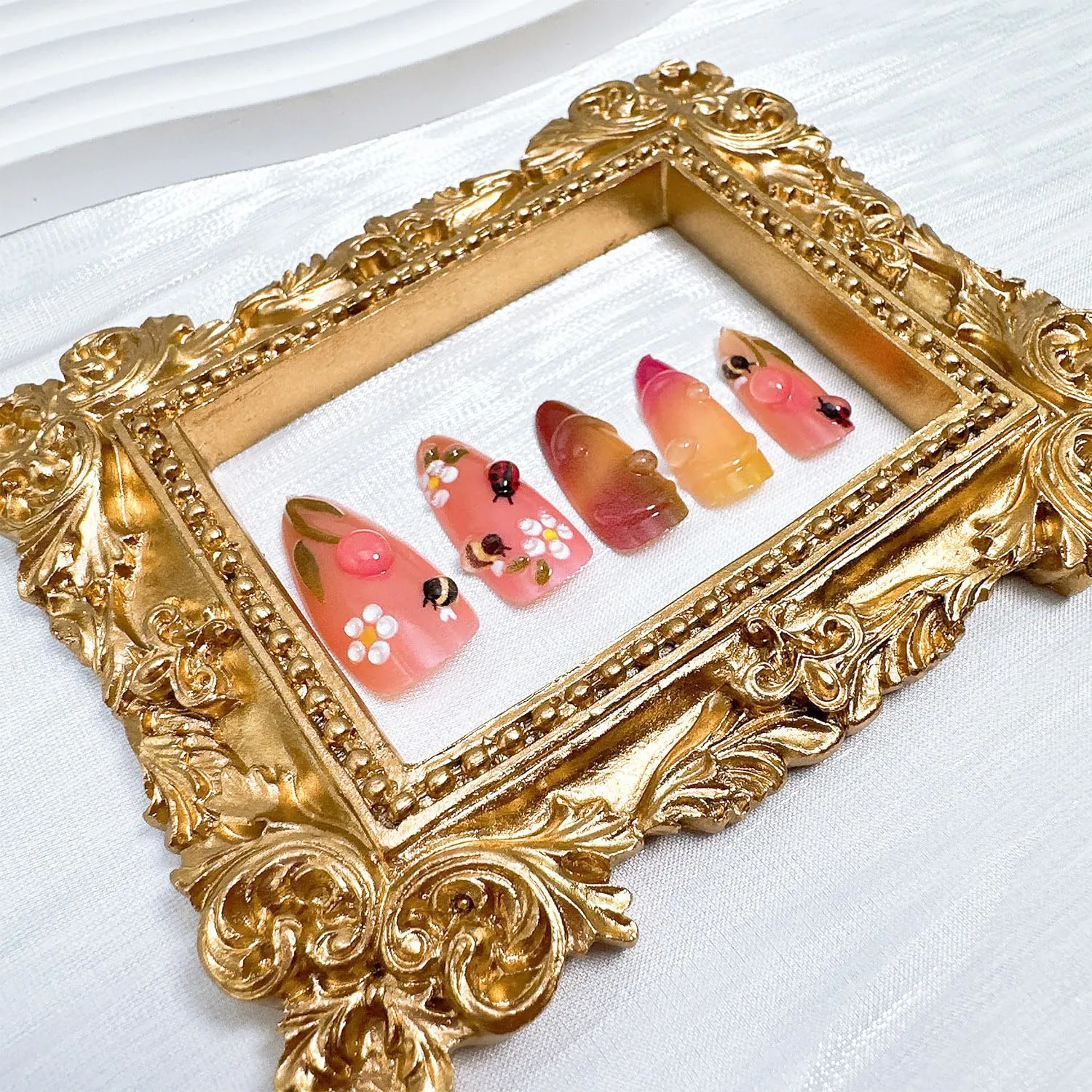 24pcs Summer Press on Nails Medium Almond Fake Nails with Insect Flower Acrylic Nails Designs Bee Glue on Nails Cute Floral False Nails Kit Full Cover Stick on Nails for Women Nail Decoration