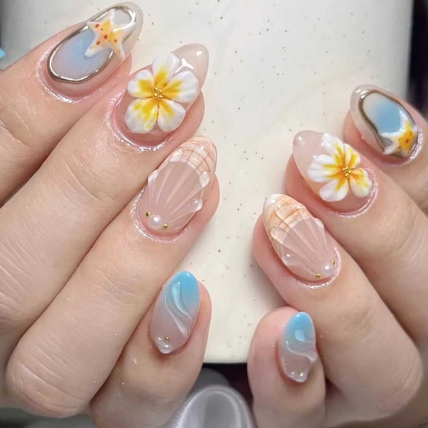 24Pcs Summer Beach Press on Nails Medium Almond French Fake Nails with 3D Ocean Starfish Shell Design Yellow Flower False Nails Nude Pink Glossy Full Cover Cute Floral Acrylic Stick on Nails for Women