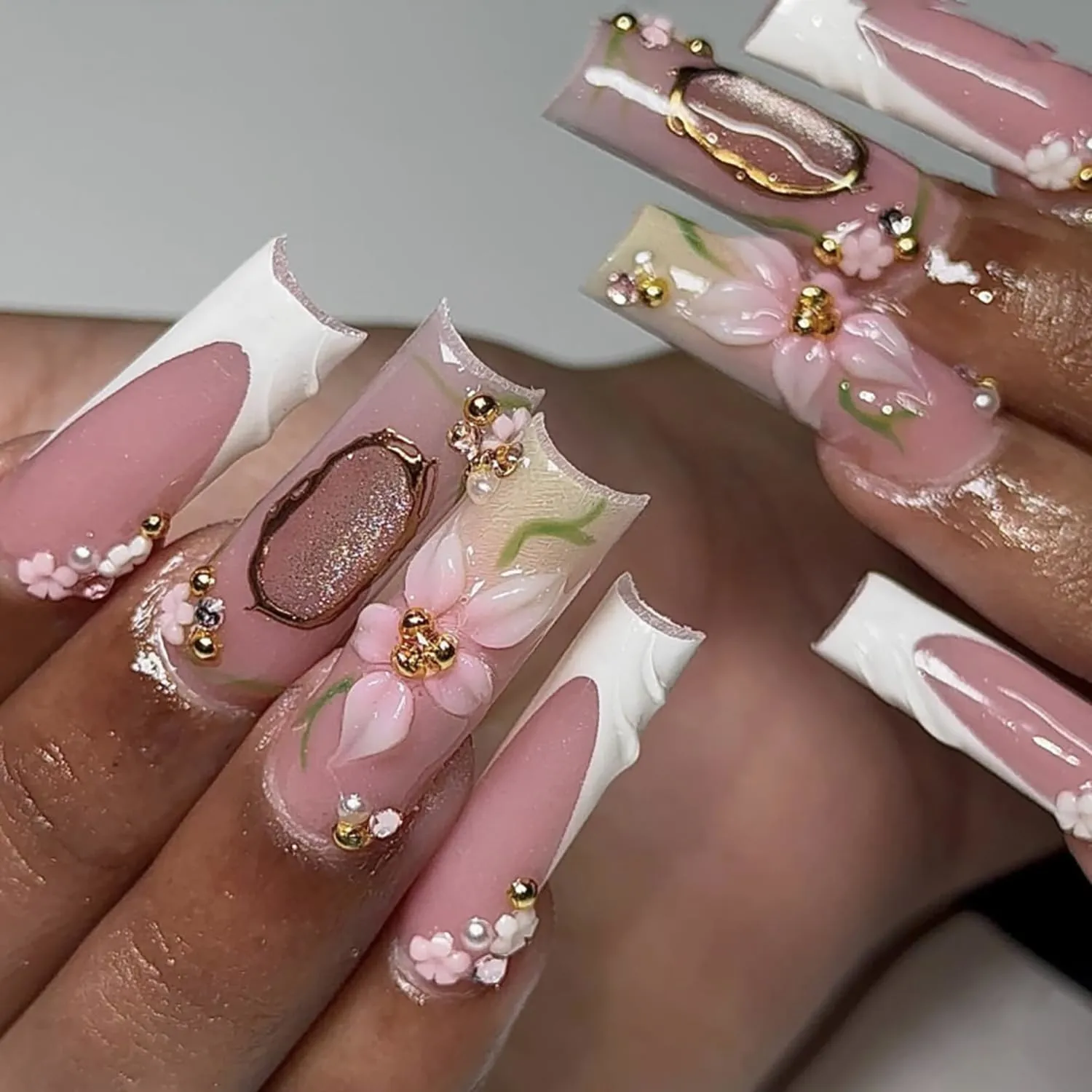 Pink Press On Nails Medium Long Square Fake Nails With 3D Flower Design White French Nail Press Ons Gold Hollow-Out Glitter Acrylic Nails Glossy Pearl False Glue On Nails For Women