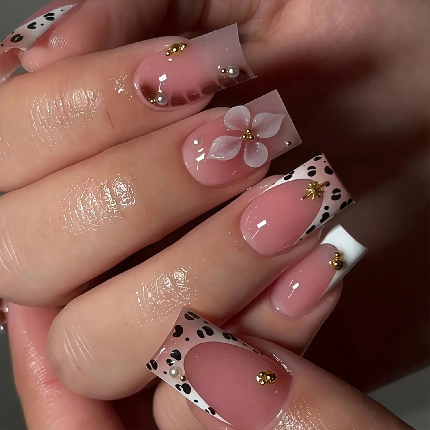 Medium Square Press On Nails - Leopard & Tortoise Shell French Tip Fake Nails 5D Flower Glossy Finished Reusable False Nails with Glue Tabs - 24Pcs Nail Kit for Women Manicure