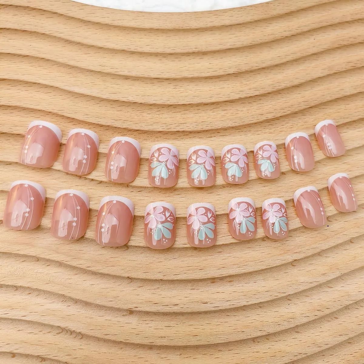 24Pcs Short Square Press on Nails Flower Fake Nails with Glitter Designs, White French Tip False Nail Short Square Nails Press ons Glossy Full Cover Cute Floral Stick on Nails for Women