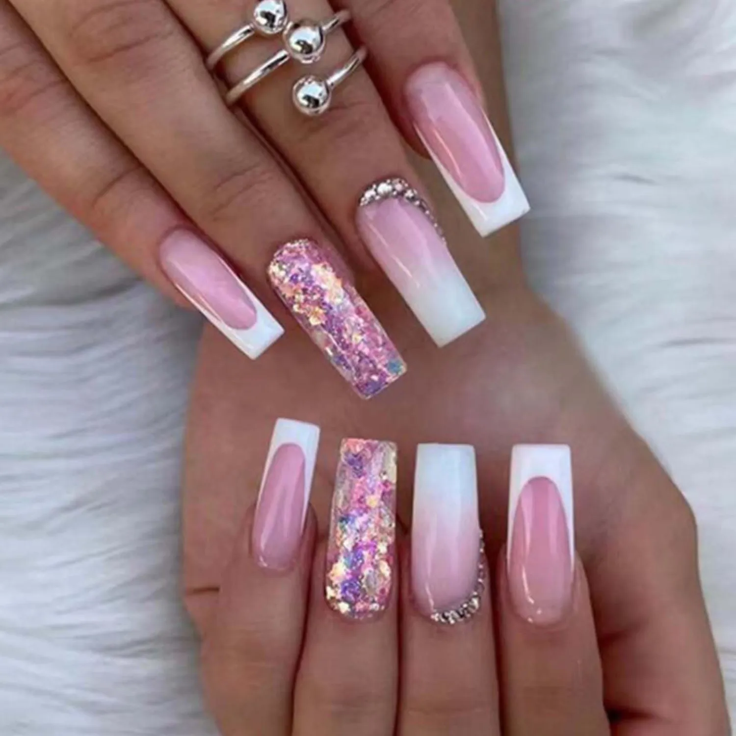 Long Coffin False Nails White French Press on Nails Gradient Nails Tips Acrylic Cute Glitter Fake Nails for Women and Girls 24Pcs
