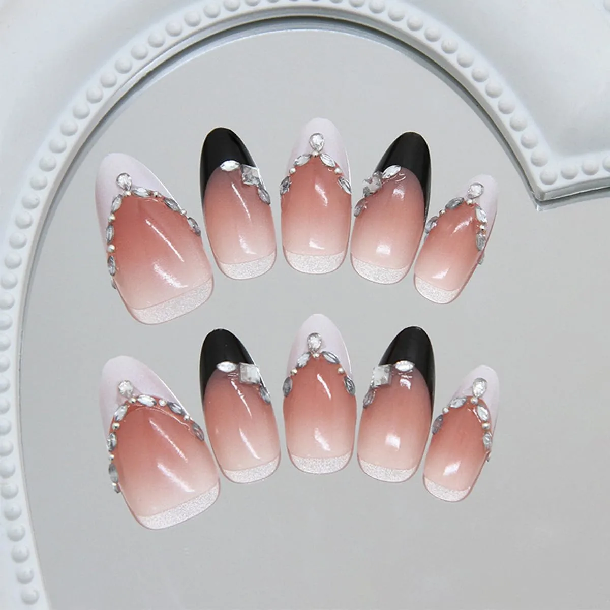 30Pcs Black White French Tip Press on Nails Medium Almond Glossy Fake Nails with Rhinestones Design 3D Luxury Crystal Stick on Nails Acrylic Nail Supplies for Women Daily Manicure