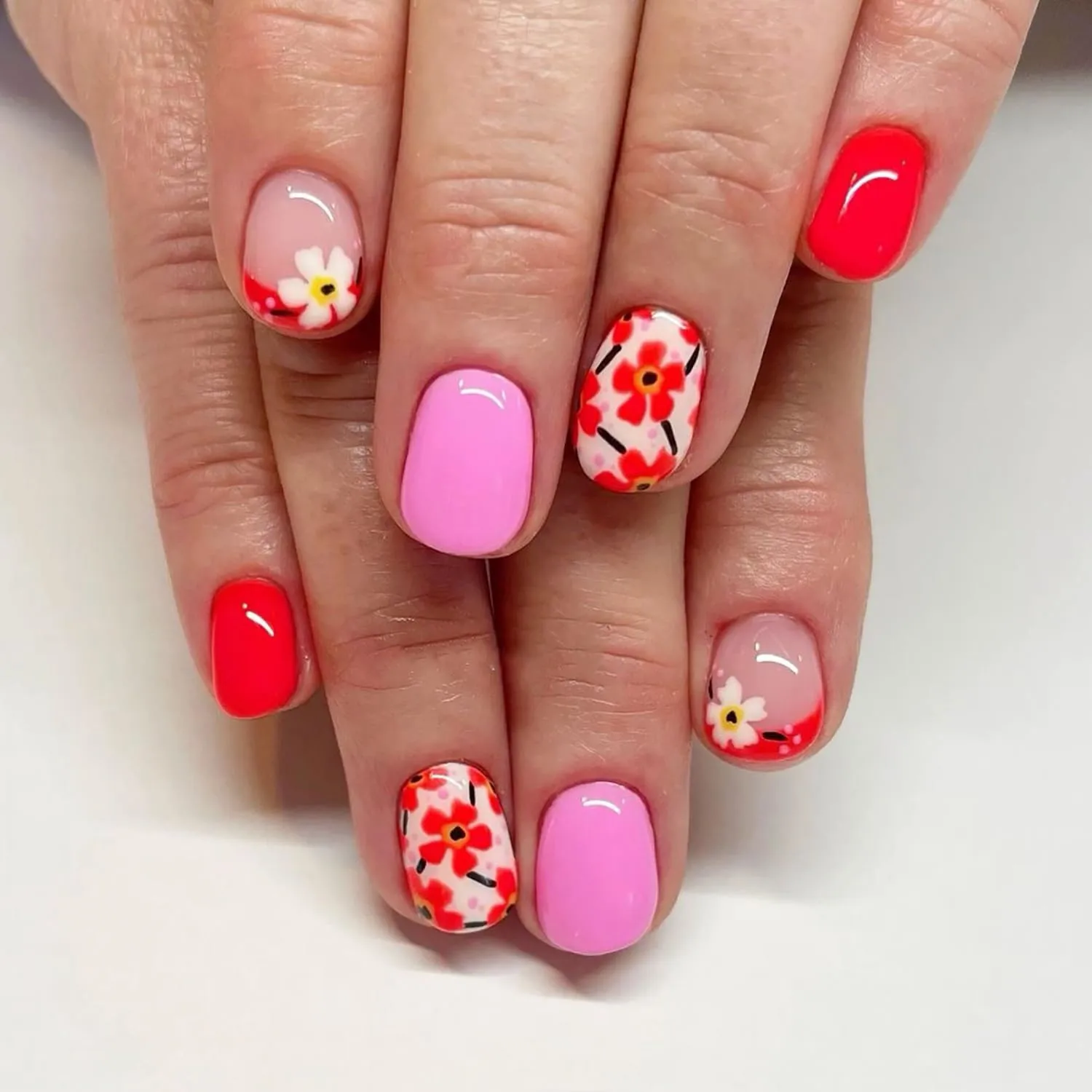 Spring Press On Nails Short Square Fake Nails Full Cover False Nails With Red Flower Designs Acrylic Nail Press Ons Reusable Glue On Nail Glossy Stick On Nail For Women Manicure 24Pcs