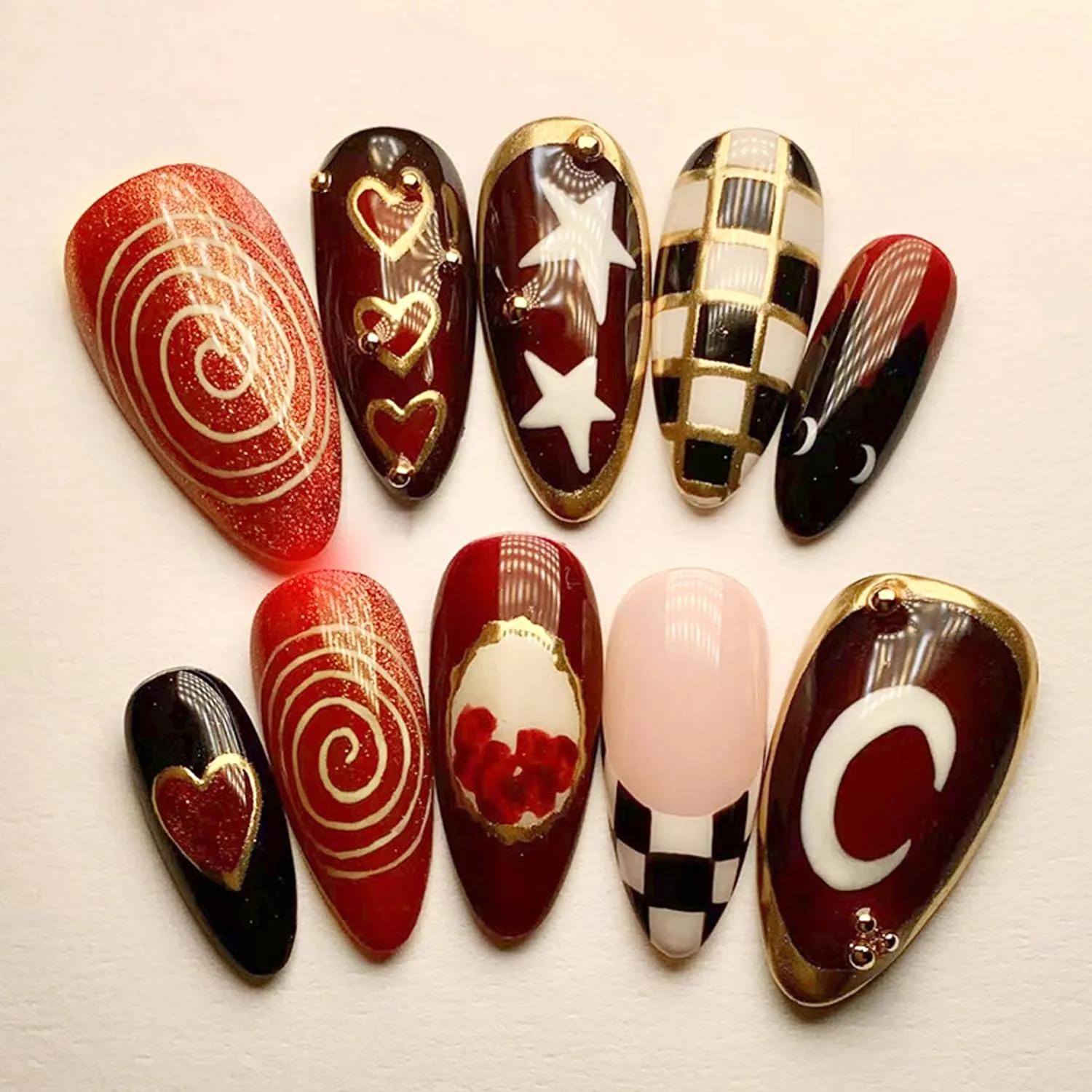 30Pcs Valentine Press on Nails Medium Almond French Tip Fake Nails with Checkerboard Design White Star Moon False Nails Red Glitter Full Cover Gilded Line Heart Gel Artificial Stick on Nails for Women