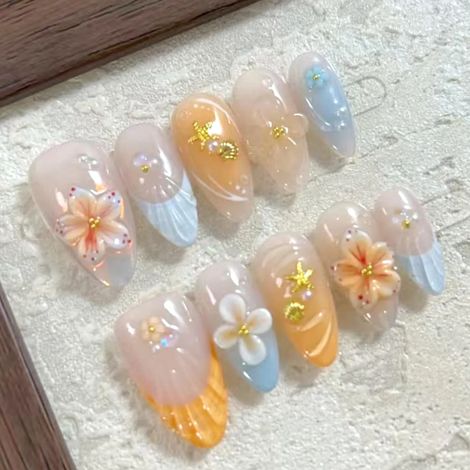 30Pcs Summer Beach Press on Nails Medium Almond Fake Nails 3D Colorful Flower Design False Nails Gold Ocean Starfish Seashell Rhinestone Acrylic Nails Water Ripples French Tip Stick on Nail for Women