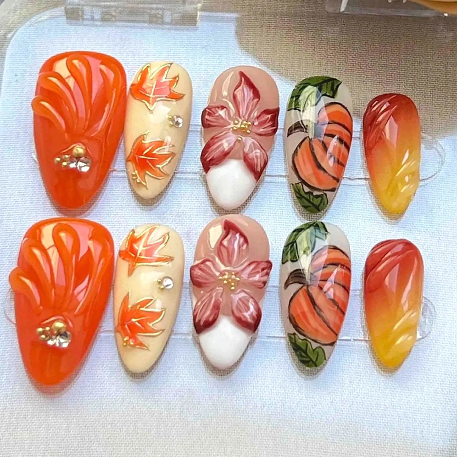 30Pcs Thanksgiving Press on Nails Medium Almond Fake Nails 3D Gradient Flower False Nails Maple Leaf Pumpkin Design Stick on Nail Shiny Rhinestone Beads Acrylic Nails White French Tip Nail for Women