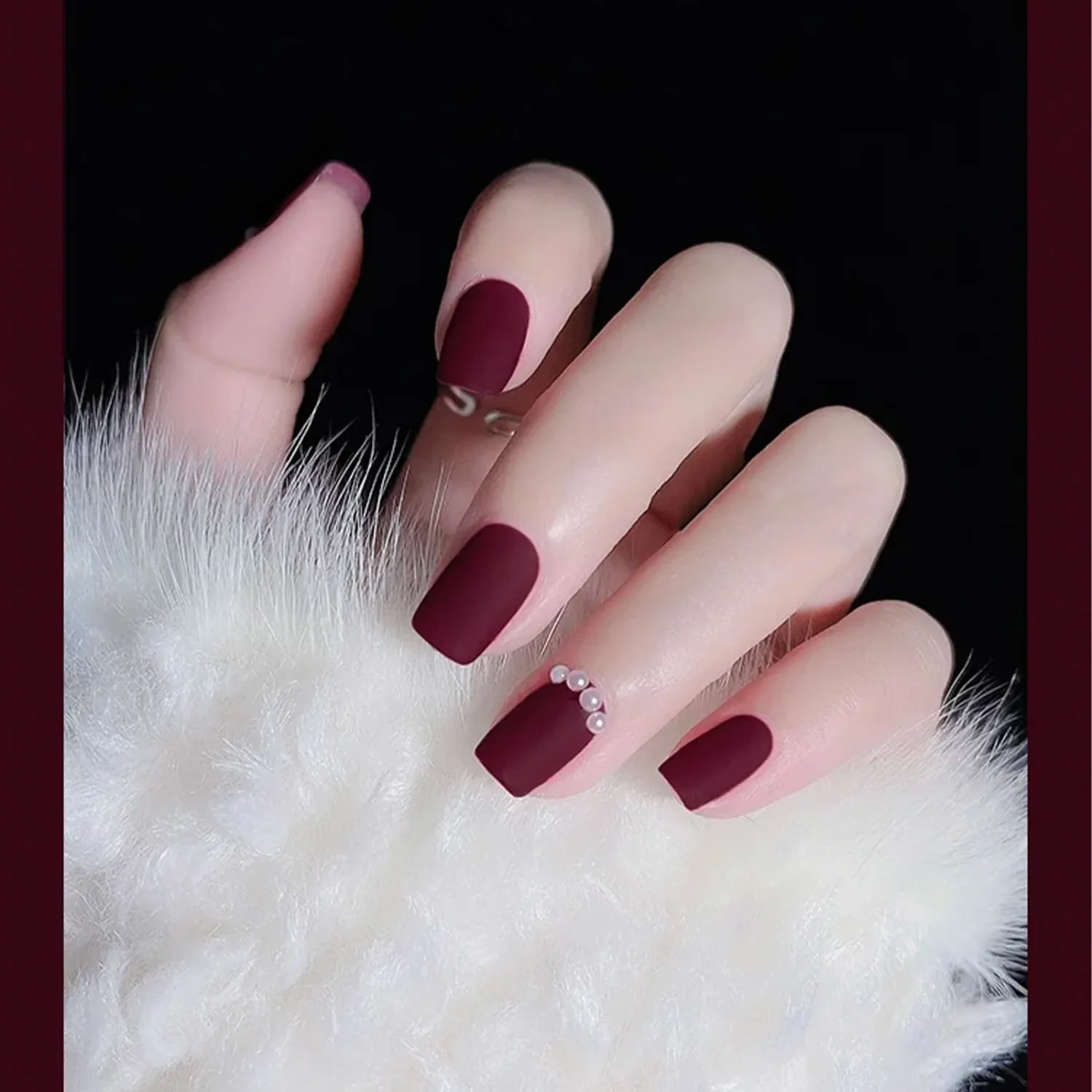 COSMOO Cherry Red Matte Nail Polish, Wine Red Quick Dry Nail Lacquer for Nail Art Varnish, Mist Effect Matte Finish Velvet Air Dry Nail Polish-10ml (0.34 fl oz)