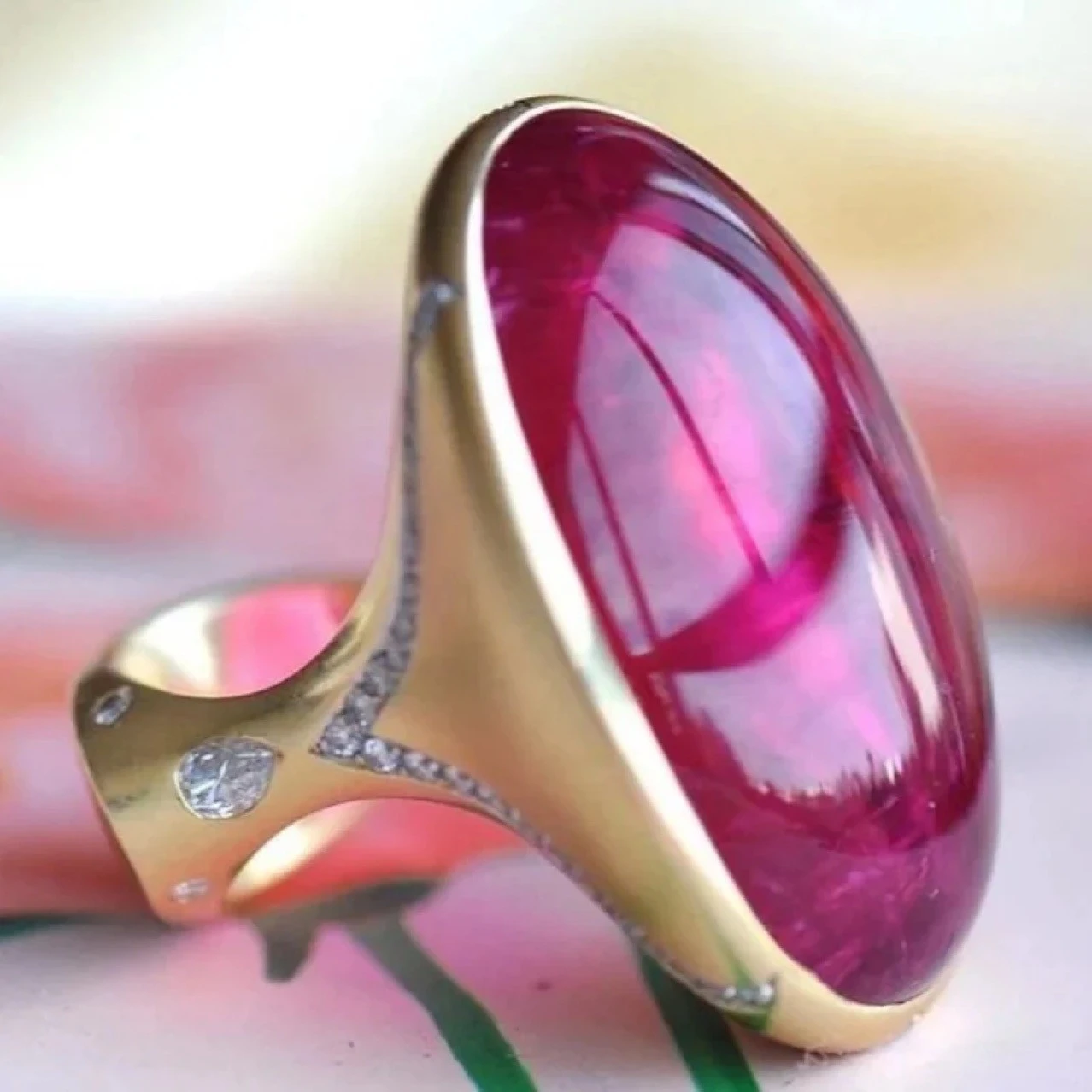 European And American Beeswax Fashion Popular Ring