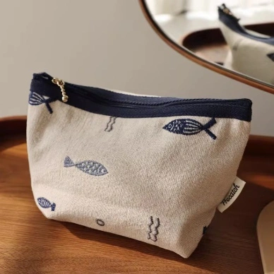 Embroidered Makeup Bag Japanese Style Minimalist Storage