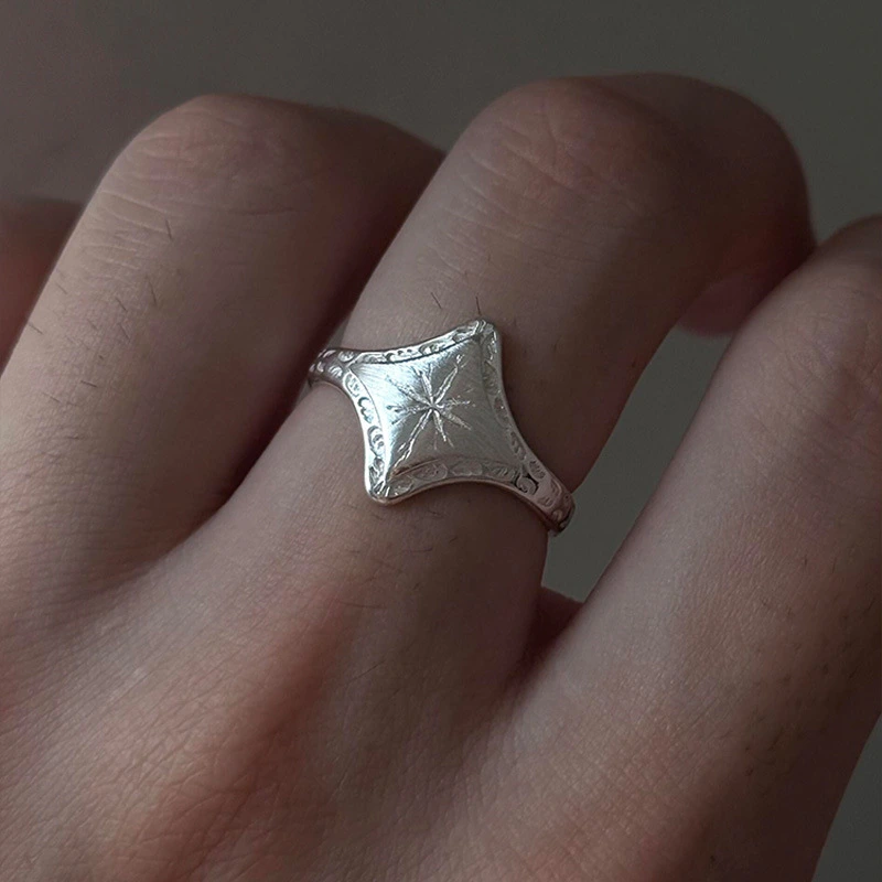 Vintage Cold Style Silver Brushed Star Ring, Retro Fashion All-Match Personalized Heavy Carved Gold Index Finger Ring