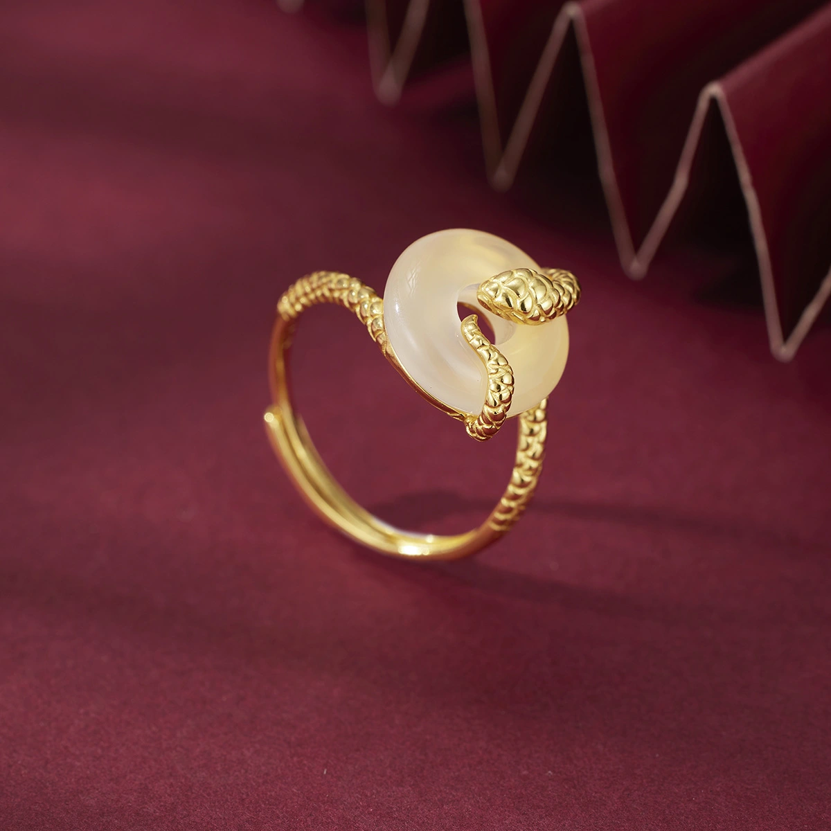 S925 Sterling Silver New Chinese Style Snake Wrapped Jade Safety Buckle Ring, Donut High Ice Chalcedony Zodiac Snake Ring For Women
