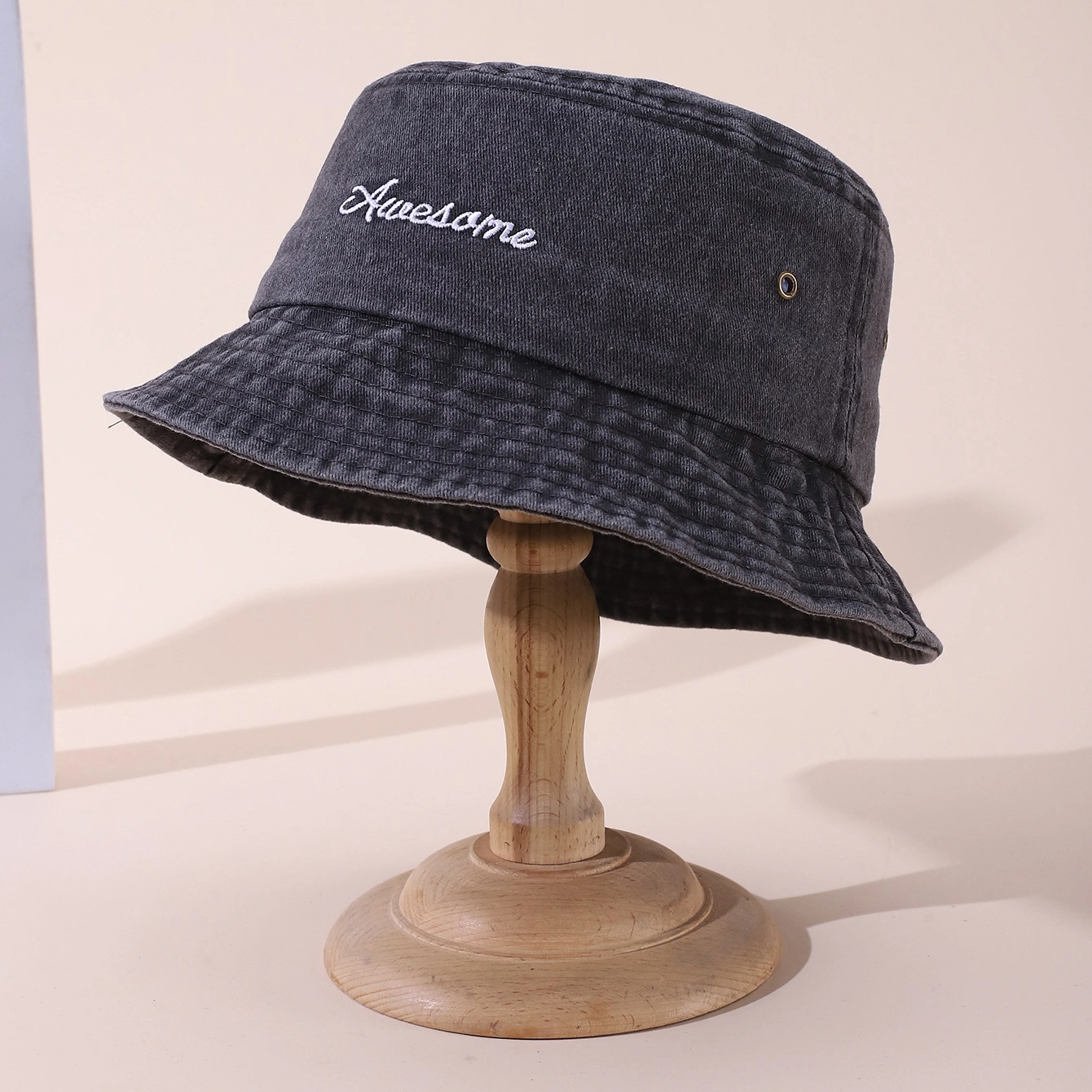 Solid-color Multi-letter Embroidery Adjustable Washable Distressed Retro Simple Fisherman Hat, Suitable For Outdoor Outings And Shopping.