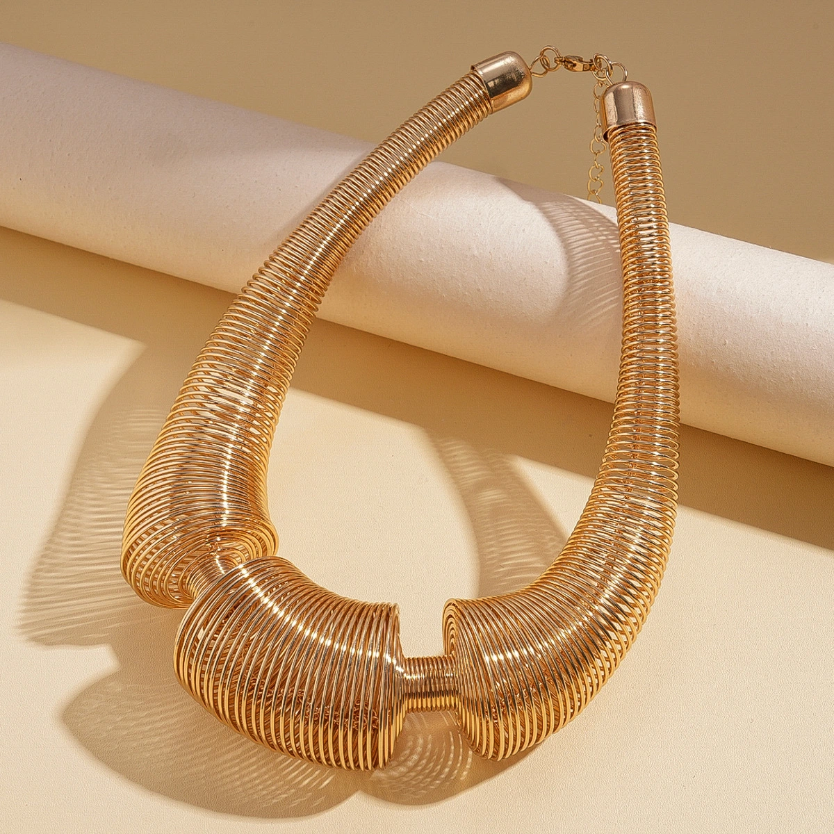 Exaggerated Metallic Geometric Spring Necklace