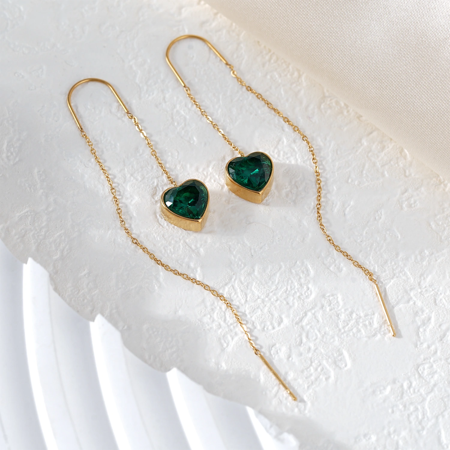 Heart-shaped Stainless Steel Earrings Inlaid With Green Zircons