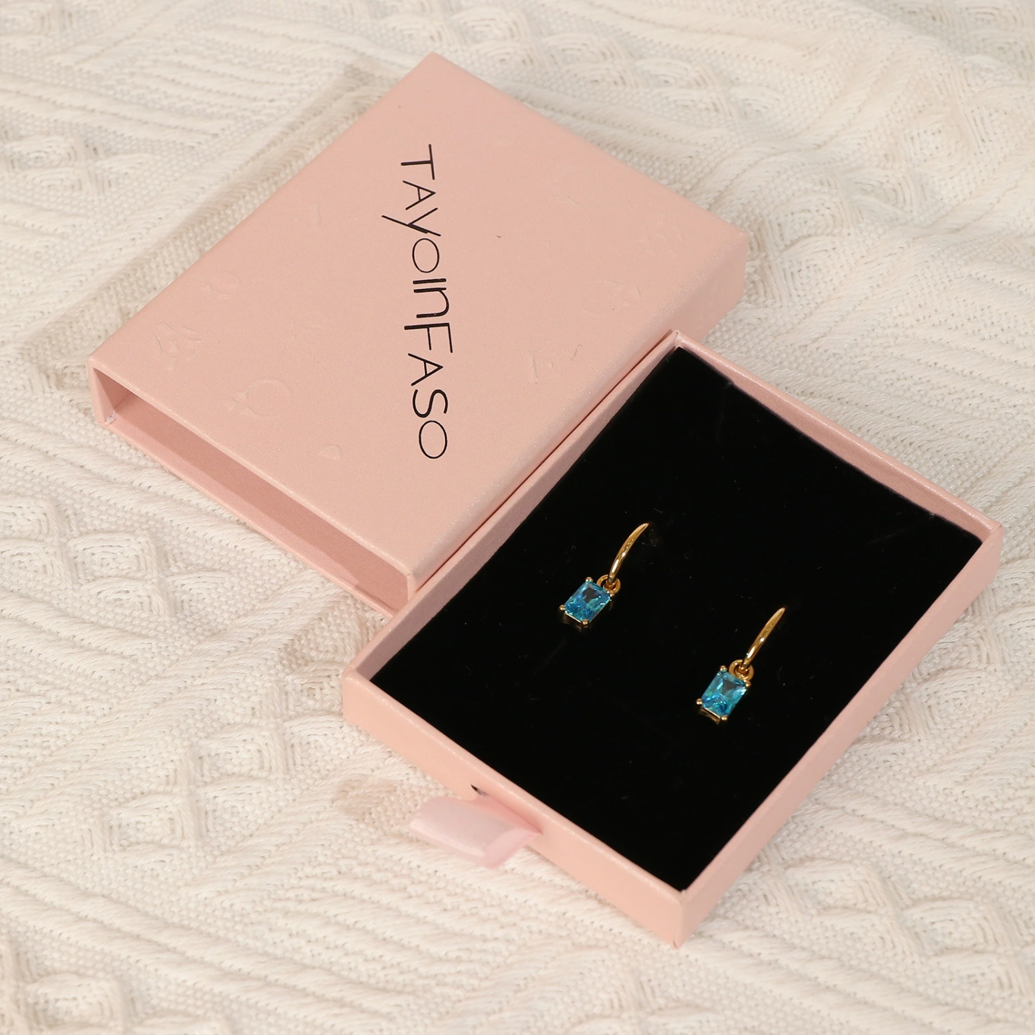 Stainless Steel Earrings Inlaid With Blue Zircons