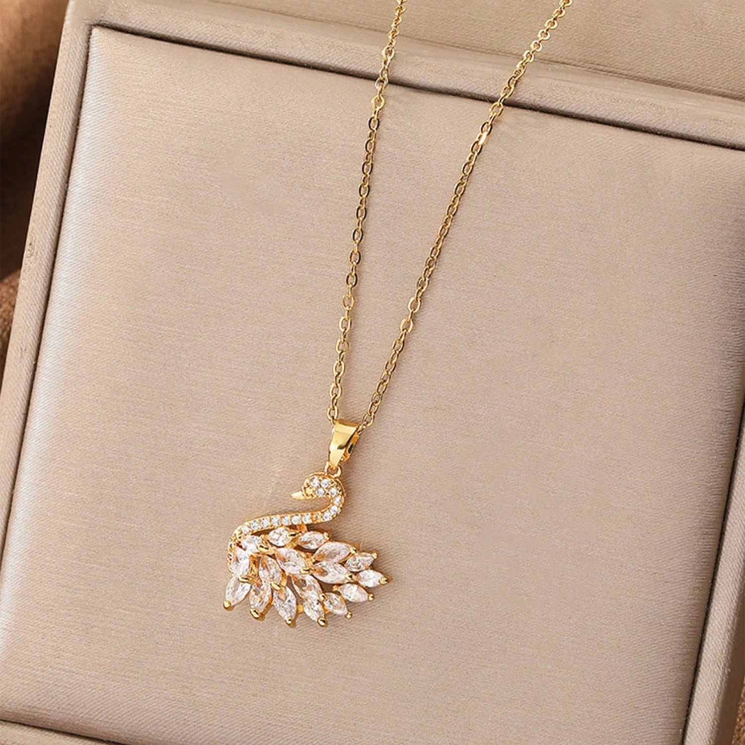 Full Zirconium Swan Necklace Fashion All-matching