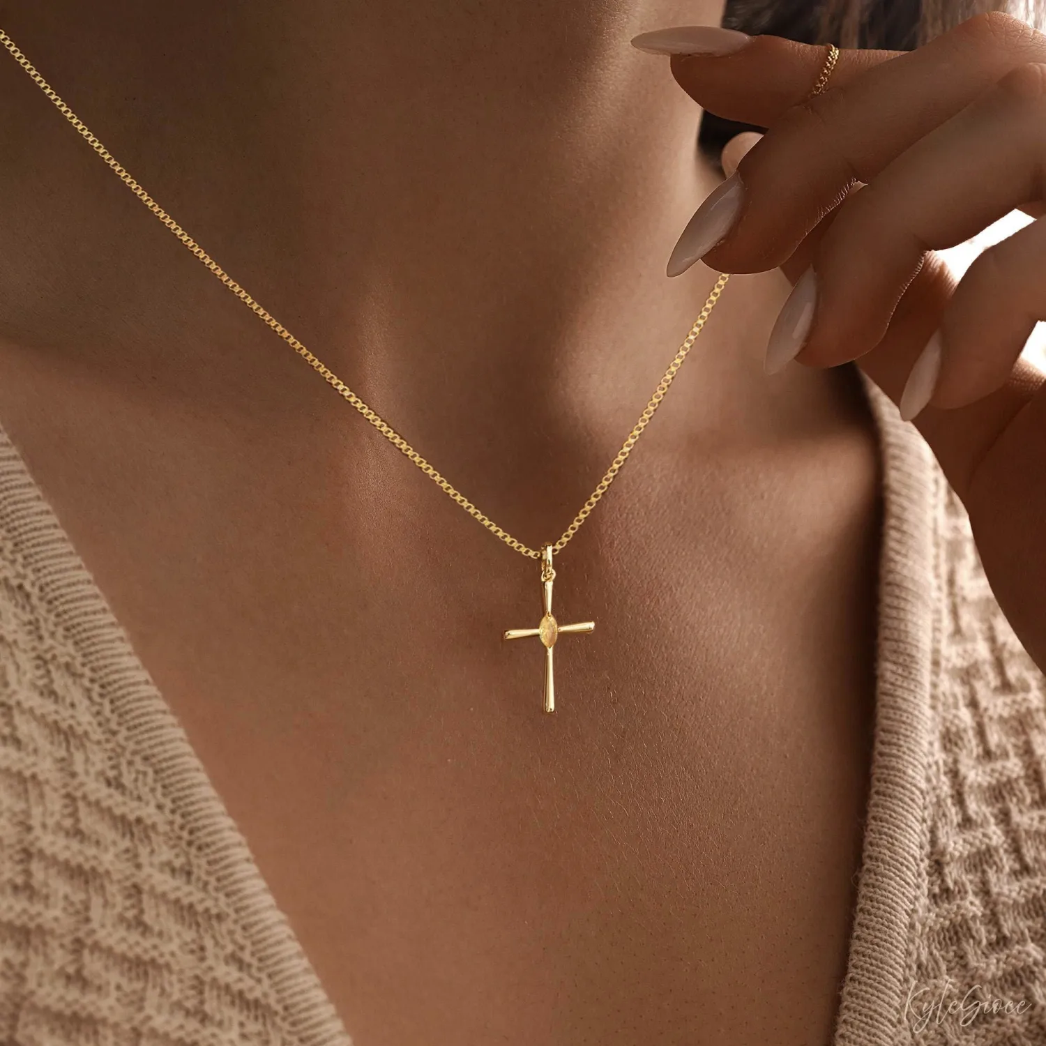 Gold Cross Necklaces For Women,Dainty Birthstone Necklace 14K Gold Plated Cute Cross Pendant Necklaces For Women Trendy Statement Pendant Necklace Fashion Womens Jewelry