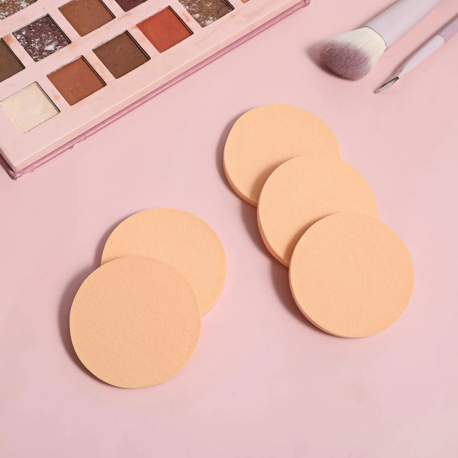5 PCS Nude Round Makeup Sponge, 2.17 in Flat Makeup Sponges for Foundation, Smooth Cosmetic Foundation Sponge, Beauty Powders Cushion Puff for Women Lady Professional Make Up