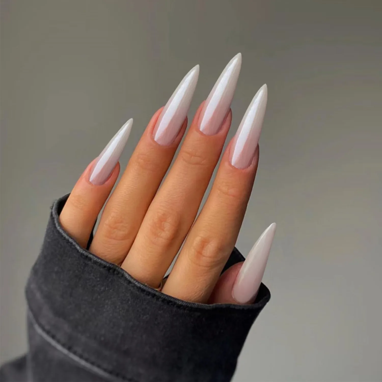 24Pcs Chrome Metal Press on Nails with Aurora Design, Mirror Manicure Art Acrylic Long Stiletto Fake Nails Stick on Nails Glossy White Stiletto Nails Gel Glue on Nails for Coquette Women Girls