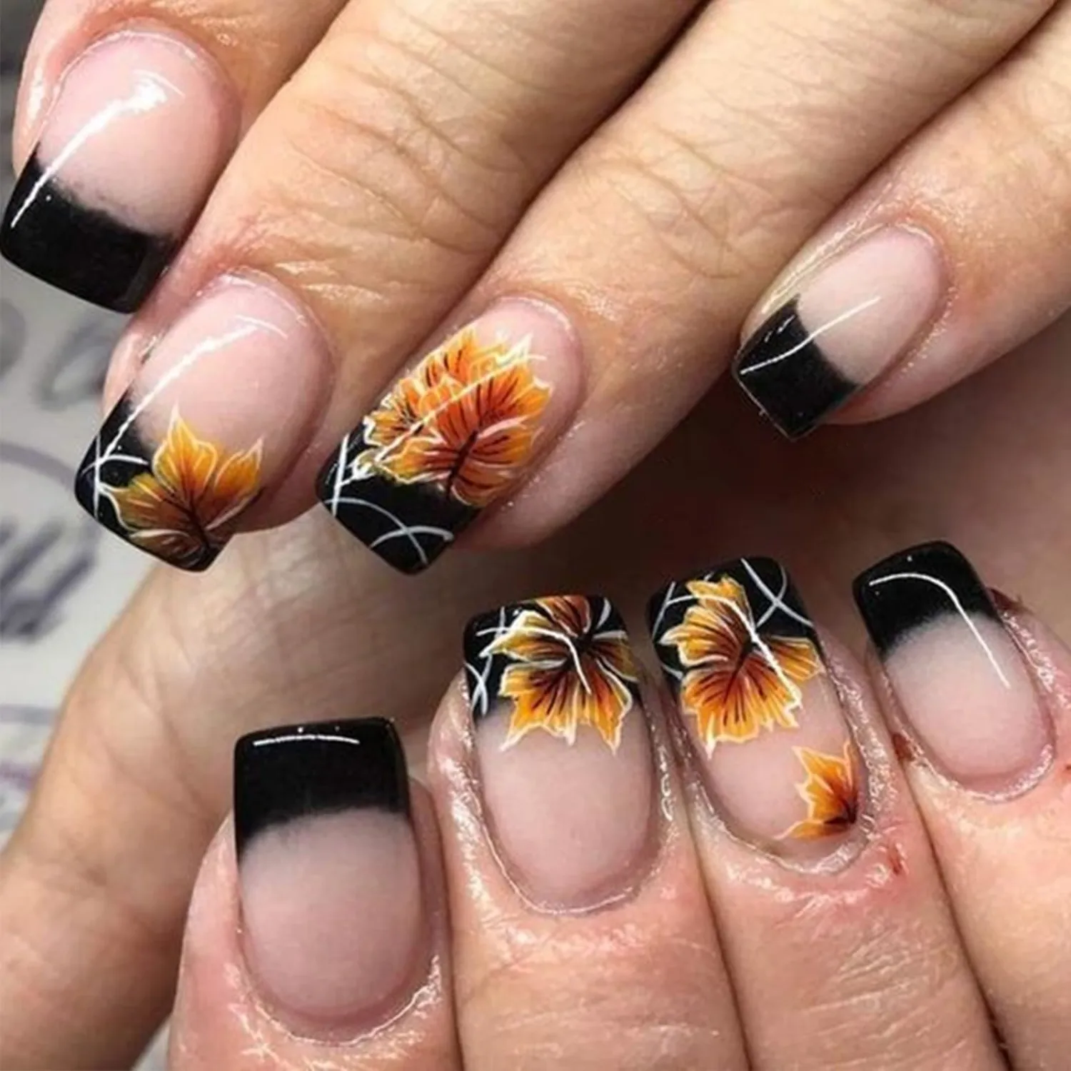 Black French Tips Press on Nails Short Square Thanksgiving False Nails 24Pcs Glossy White Curve Line Acrylic Fake Nails Gel Glue on for Manicure Leaves Stick on for Coquette Women Girls