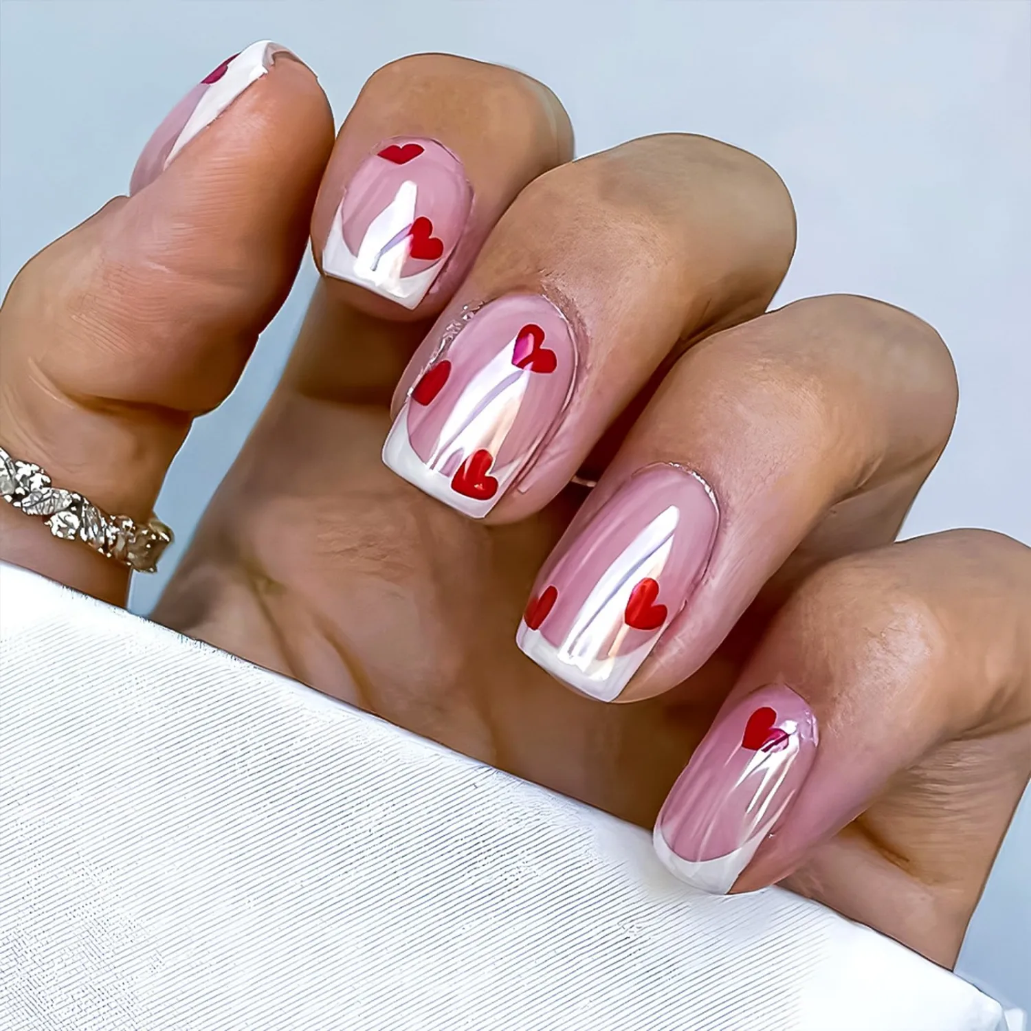 French Tip Press on Nails Short Square Fake Nails Red Heart False Nails with Glossy Metal Chrome Acrylic Nails Shiny Valentine's Glue on Nail for Women Manicure Decoration 30Pcs