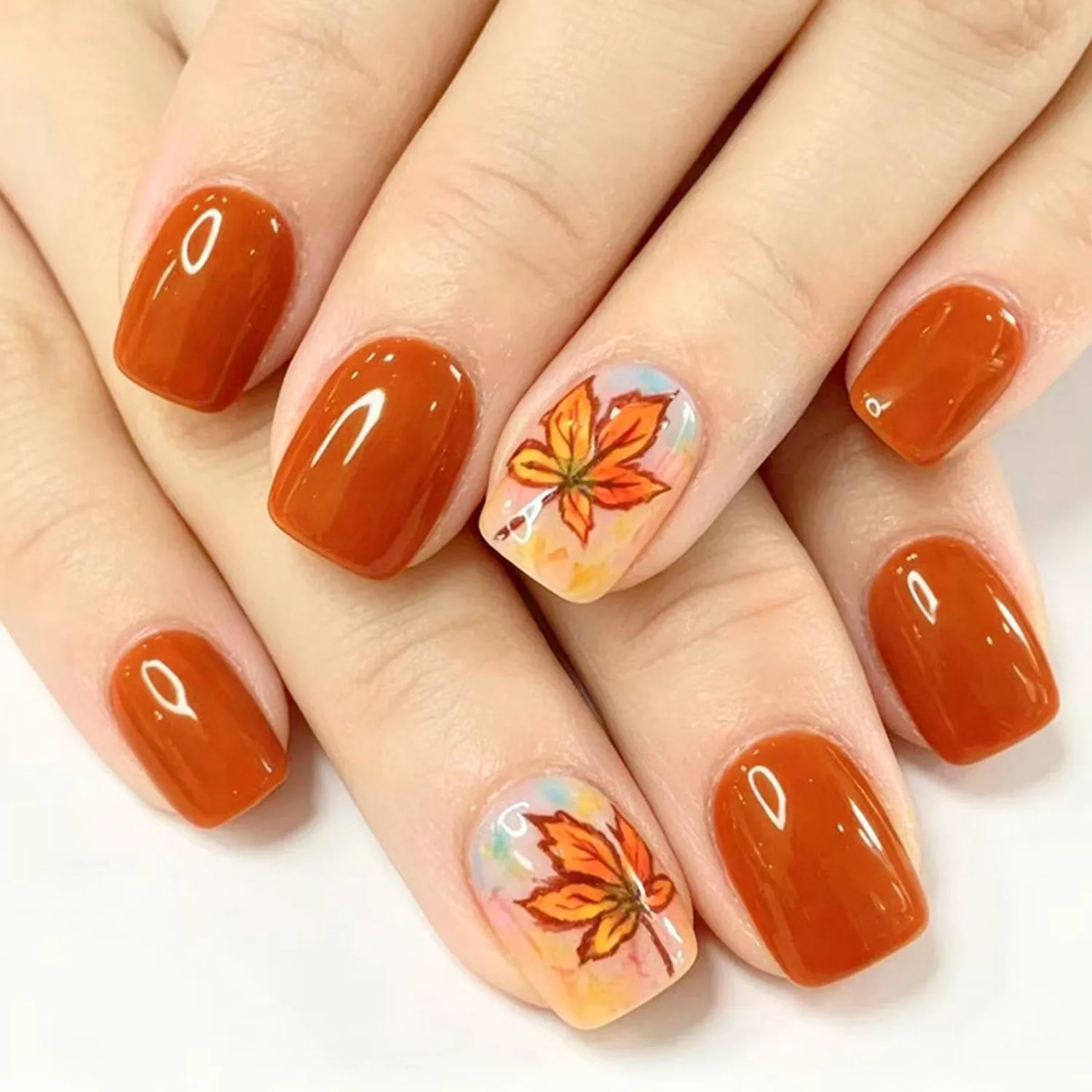 Maple Press on Nails Short Square Fake Nails with Full Cover Designs Orange Nails Press ons Glossy Glue on Nails Fall False Nails Autumn Stick on Nails for Women 24Pcs