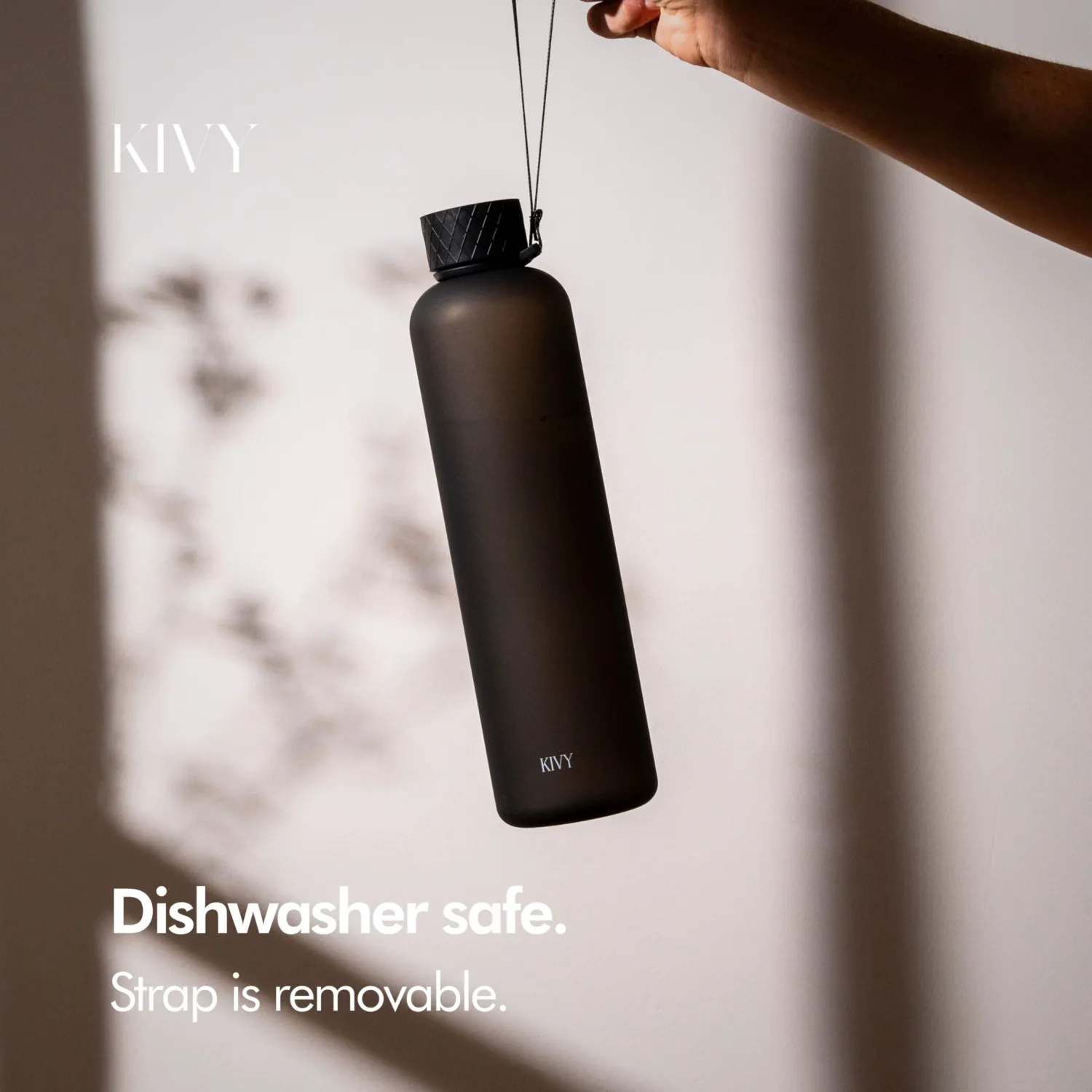 KIVY Slim Water Bottle 32oz [Lightweight & Shatterproof] - Reusable Tritan Water Bottle - Leak Proof Water Bottle for Women & Men - No Spill - Dishwasher Safe - Black