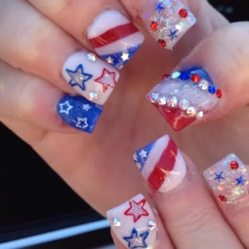24Pcs Independence Day Press on Nails Short Square Fake Nails 3D Gems Rhinestones with Glitters American Flag Star Design Shiny Cute Pentagram Acrylic Nails Full Cover 4th of July False Nail for Women