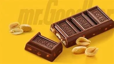 Mr. Good - Pack of 3 - Milk Chocolate With Crunchy Peanuts - 1.75 oz. Full Size