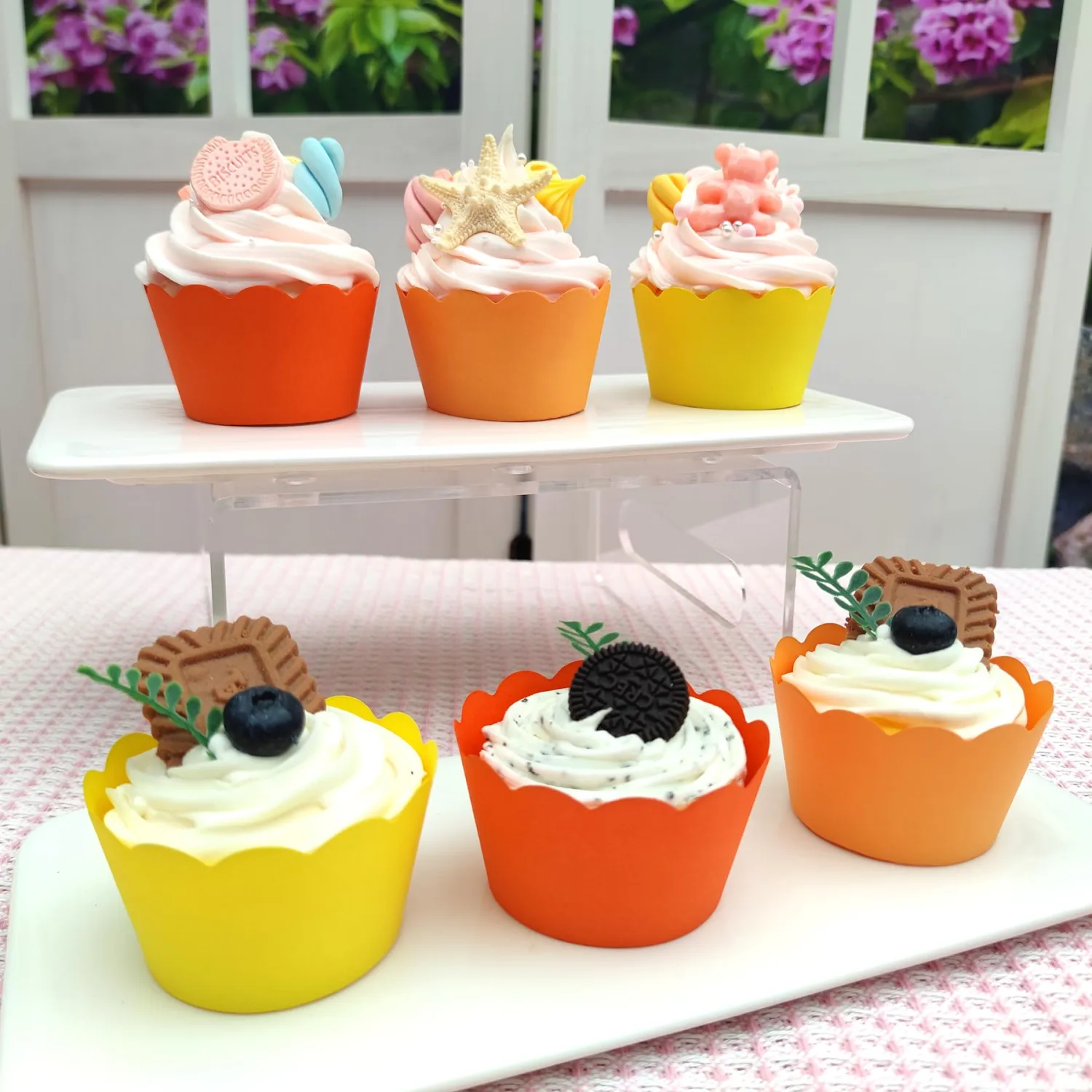 Ombre Orange Scalloped Cupcake Wrappers for Fall Autumn Thanksgiving Harvest Anniversary Birthday Orange Wedding Cupcake Decorations Pack of 60