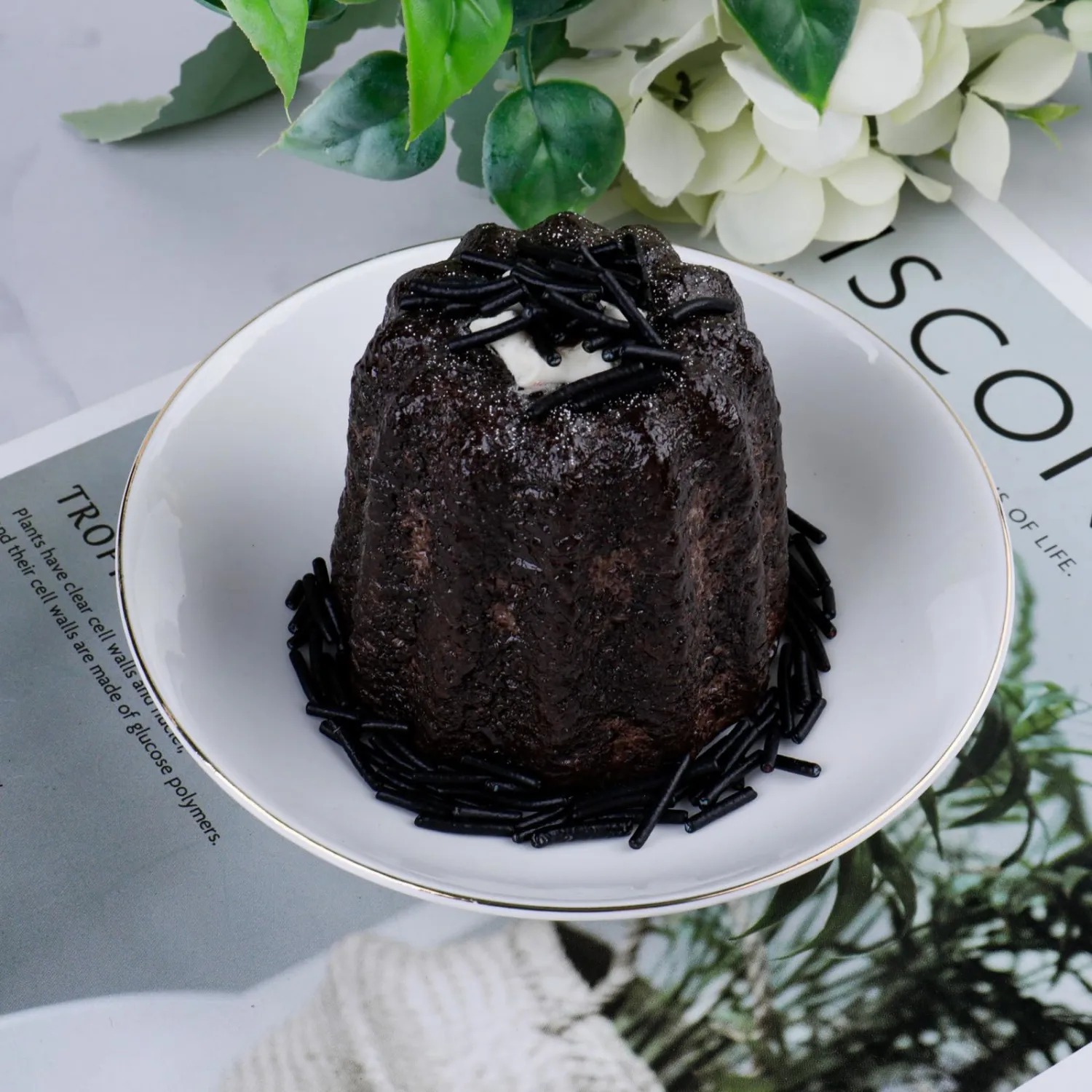 Black Sprinkles, Edible Black Jimmies for Cake Decorating